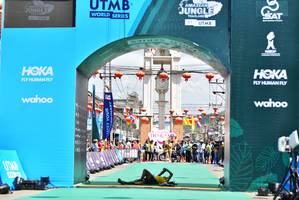 BIB: 
                            <button type="button" onclick="openModal(21795127)" class="btn btn-primary btn-sm float-right btn-popup" data-toggle="modal" data-target=".modal-high-quality">
                        <i class="fas fa-shopping-cart"></i> Add to Cart
                    </button>
                                            <button type="button" onclick="isThisMe(21795127, true)" class="btn btn-success btn-sm float-right btn-popup btn-isme hidden" data-toggle="tooltip" data-placement="bottom" title="นี่คือรูปของคุณใช่ไหม คลิกที่นี่เพื่อเอาเข้าอัลบั้ม">
                        <i class="fas fa-plus"></i> Add to album
                    </button>
                    <button type="button" onclick="isThisMe(21795127, false)" class="btn btn-warning btn-sm float-right btn-popup btn-isnotme hidden">
                        <i class="fas fa-ban"></i> Remove from album
                    </button>